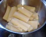 Foto del paso 2 de la receta: Canelones de ricotta y espinaca