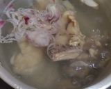 Foto langkah ke 1 dari resep 77. Sop Ayam Sederhana.