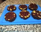 Foto del paso 5 de la receta: Tartaletas de chocolate y avena crujiente con cacahuetes