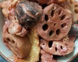 A picture of step 6 of Fermented beancurd with lotus roots and ribs 南乳蓮藕炆排骨.