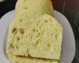 Foto langkah ke 5 dari resep Roti KuKus kismis.