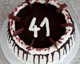 Cseresznyés gesztenyetorta recept fázis 5 fotója