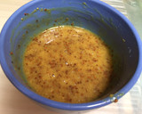 Foto del paso 2 de la receta: Bichillo de cerdo y ensalada con salsa de miel y mostaza
