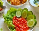 Foto langkah ke 7 dari resep Sayur Bening Lauk Komplit Sambal Tomat.