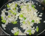 तवा पनीर भुर्जी (Tawa Paneer Bhurji recipe in Hindi) रेसिपी चरण 1 फोटो