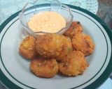 Foto langkah ke 7 dari resep Bitterballen Chesee Sauce.