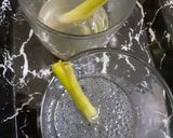 Foto langkah ke 2 dari resep Es sereh with sprite + jeruk nipis.