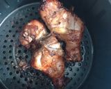 Hình bước làm 2 của món Đùi gà nướng nước tương🍗🍗