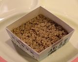 A picture of step 4 of Hishimochi-Style Soboro Rice for Dolls' Festival.