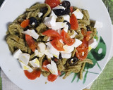 Foto del paso 10 de la receta: Ensalada de pasta fresca integral de espinacas