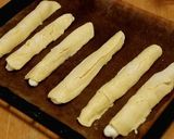 A picture of step 9 of Crispy Melon Bread Sticks.
