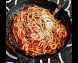 Foto del paso 4 de la receta: Fideos con salsa de tomates salteados🍝