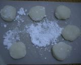A picture of step 10 of White Chocolate Daifuku with Walnuts and Kinako.