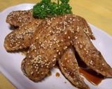 A picture of step 12 of Deep-fried Chicken Wings with Sweet and Savoury Soy Sauce Glaze.