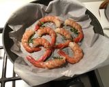 Foto del passaggio 3 della ricetta Cestino di fillo con gamberi, e crema di ricotta e avocado