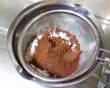 A picture of step 2 of Fluffy, Melt In Your Mouth Chocolate Gateau.