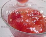 A picture of step 9 of Strawberry Jelly.