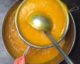 A picture of step 2 of Pumpkin Carrot Soup.