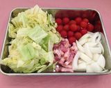 A picture of step 2 of Easy Wine-Steamed Clams & Cabbage.