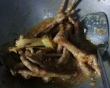 Foto langkah ke 3 dari resep Ceker&Telur Ceplok Kecap ala Toping Mie Ayam.