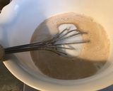 Une image de l'étape 6 de Tarte aux pêches jaunes et amandes (pâte brisée épeautre, semoule fine et lait).