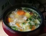 Foto langkah ke 2 dari resep Sayur sop bening segar praktis sat set set.