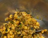A picture of step 4 of Prawn samosa.
