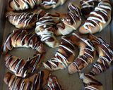 Foto del paso 5 de la receta: Medialunas dulces