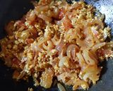 A picture of step 3 of Paneer bhurji.
