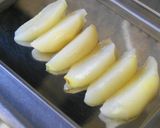 A picture of step 1 of Hot Pear Gratin Dessert.