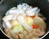 A picture of step 4 of Nikugaja (Simmered Meat and Potatoes): A Recipe to Hand Down to My Daughter.