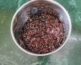 A picture of step 3 of Kavuni Arisi (Black rice) Ladoo.