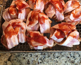 A picture of step 6 of Chicken Wrapped with Bacon Stuffed with Cream Cheese and Jalapeño.