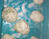 Foto del paso 7 de la receta: Panecillos preñados de queso con ajo y perejil