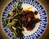 Foto del paso 5 de la receta: Salteado de espárragos trigueros con tofu caramelizado