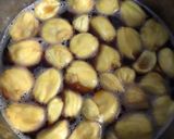 Foto langkah ke 2 dari resep Roti kukus kuah cempedak.