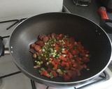 Kolbászos-tojásos sült rizs recept fázis 3 fotója