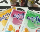 Foto langkah ke 1 dari resep Es Jelly Pelangi.