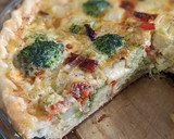 Foto del paso 4 de la receta: Tarta de Brócoli y Cebolla 🥦🧅