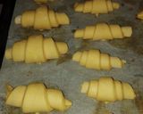 Vajas mini croissant recept fázis 1 fotója