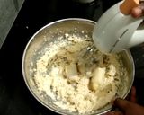 A picture of step 2 of Mango banana cake.