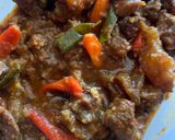 Foto langkah ke 5 dari resep Oseng Mercon Daging Sapi.