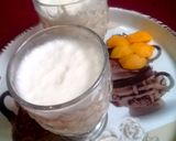 A picture of step 3 of Peach Shake.
