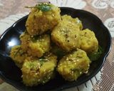 लौकी मुठिये (Lauki Muthiye recipe in Hindi) रेसिपी चरण 4 फोटो