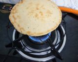 A picture of step 5 of Khooba Roti.