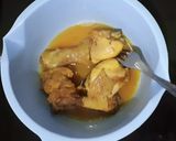 Foto langkah ke 5 dari resep Ayam Ungkep Goreng Telur.