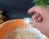 Foto langkah ke 4 dari resep Steamed Banana Cake Super Moist.