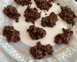 Foto del paso 4 de la receta: Rocas de chocolate y peta zetas