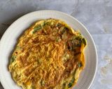 Foto langkah ke 3 dari resep Telur dadar bombay.