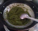A picture of step 3 of Hariyali paneer.